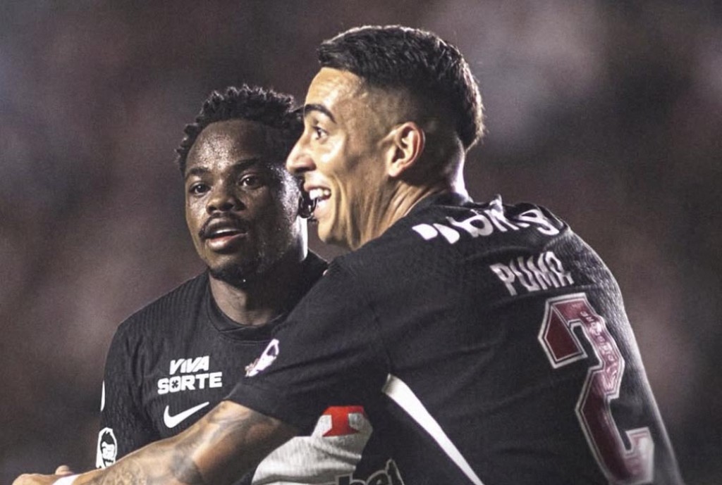 Vasco vence o Vitória, com um jogador a menos e abre vantagem nas quartas da Copa do Brasil